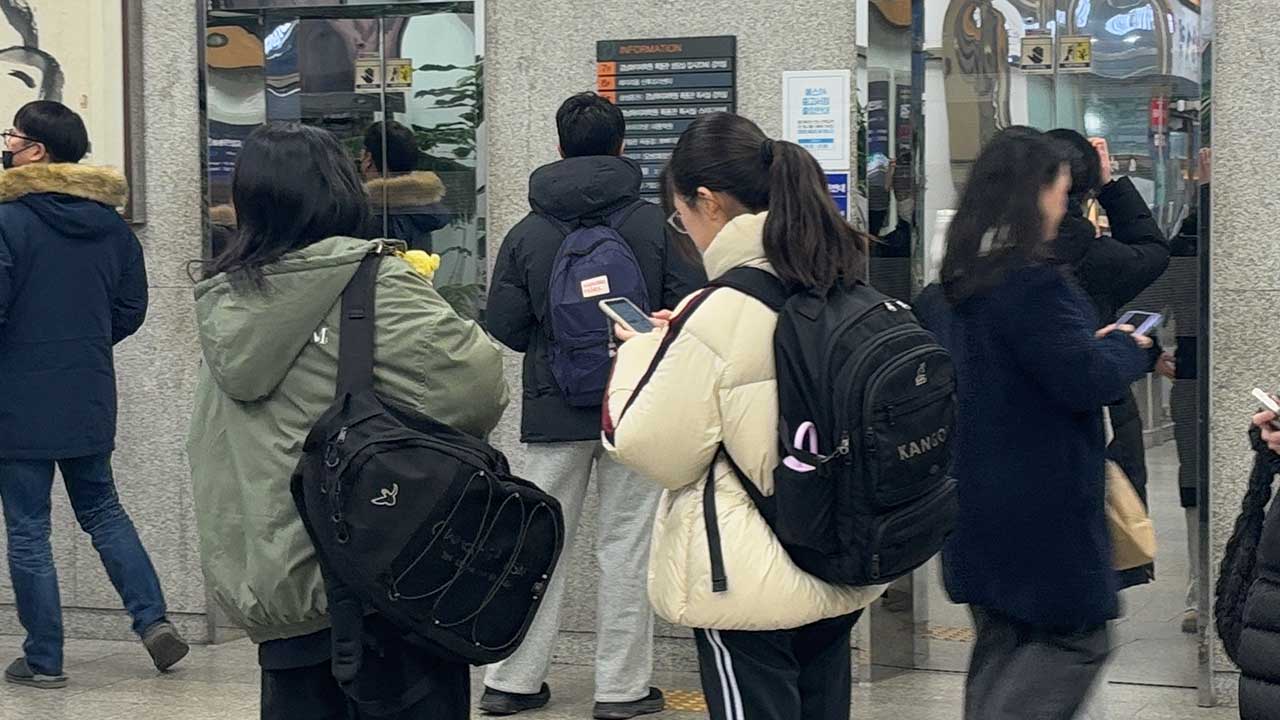 중고생도 '엄카' 대신 본인 명의 가족카드 쓸 수 있게‥"분실시 문제 등 해소"