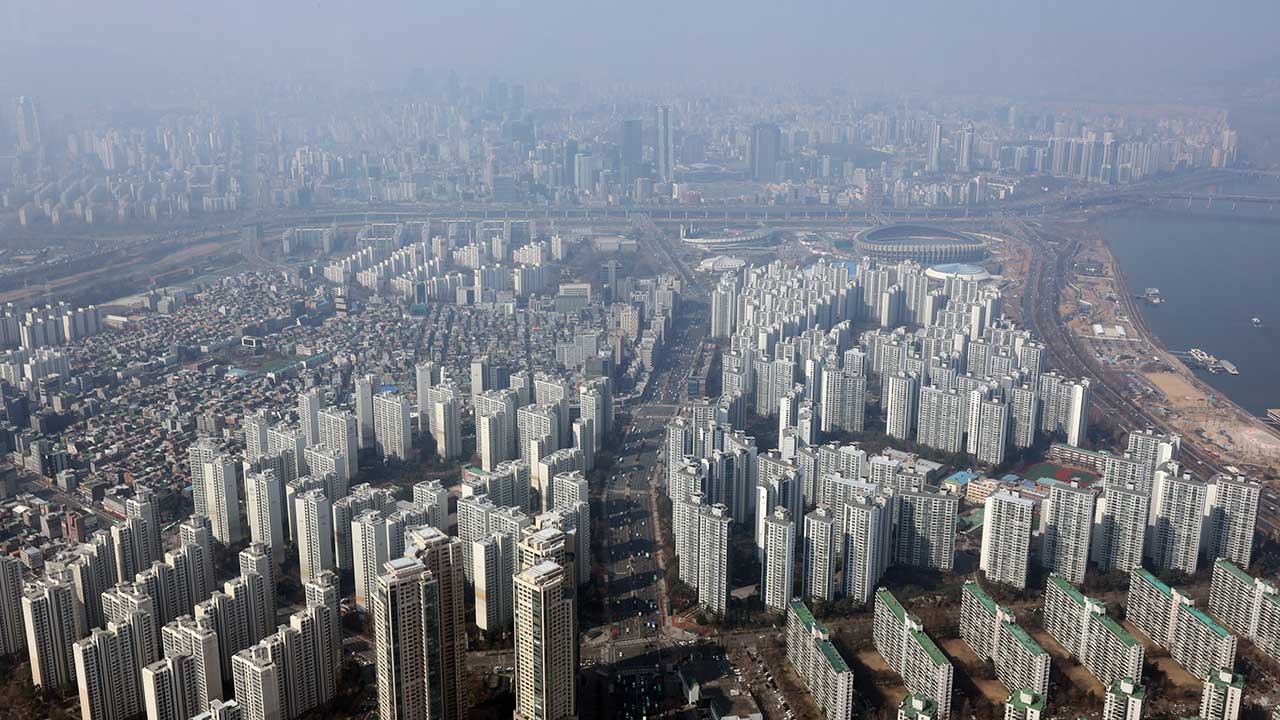 서울 아파트값 강남3구·용산구 5주째 하락‥노원·구로는 0.2%대 상승