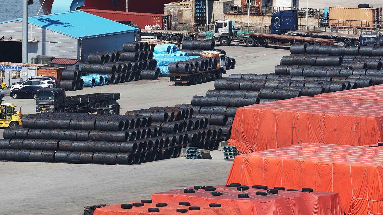 정부 "미국 철강 관세 개편, 부담 상당 부분 낮아질 것"