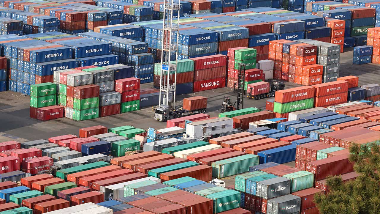 IMF "한국 부채 가파른 상승 전망"‥정부 "주요 선진국 비해 낮아"