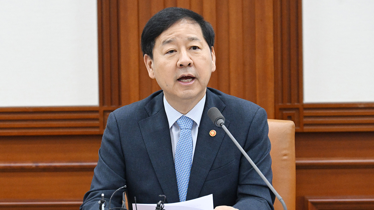구윤철 "4월 산업생산 감소, 기저효과로 일시조정‥5월에 개선 전망"