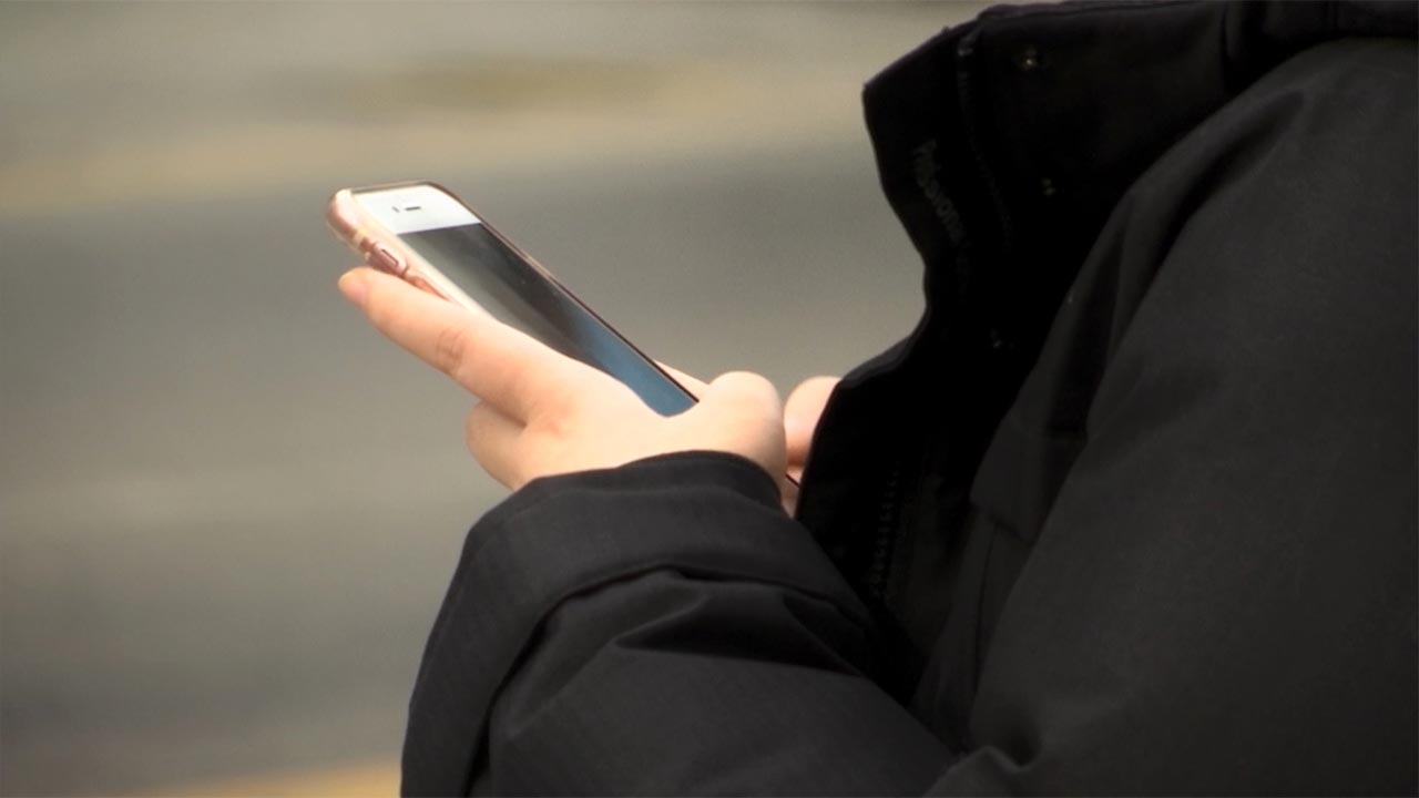 "한국인 '네이버·카톡·챗GPT' 제일 많이 쓴다"