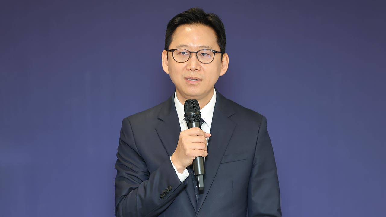 배경훈 부총리 "중국도 AI 통제할 수 있어‥독자 AI 경쟁력 갖춰야"