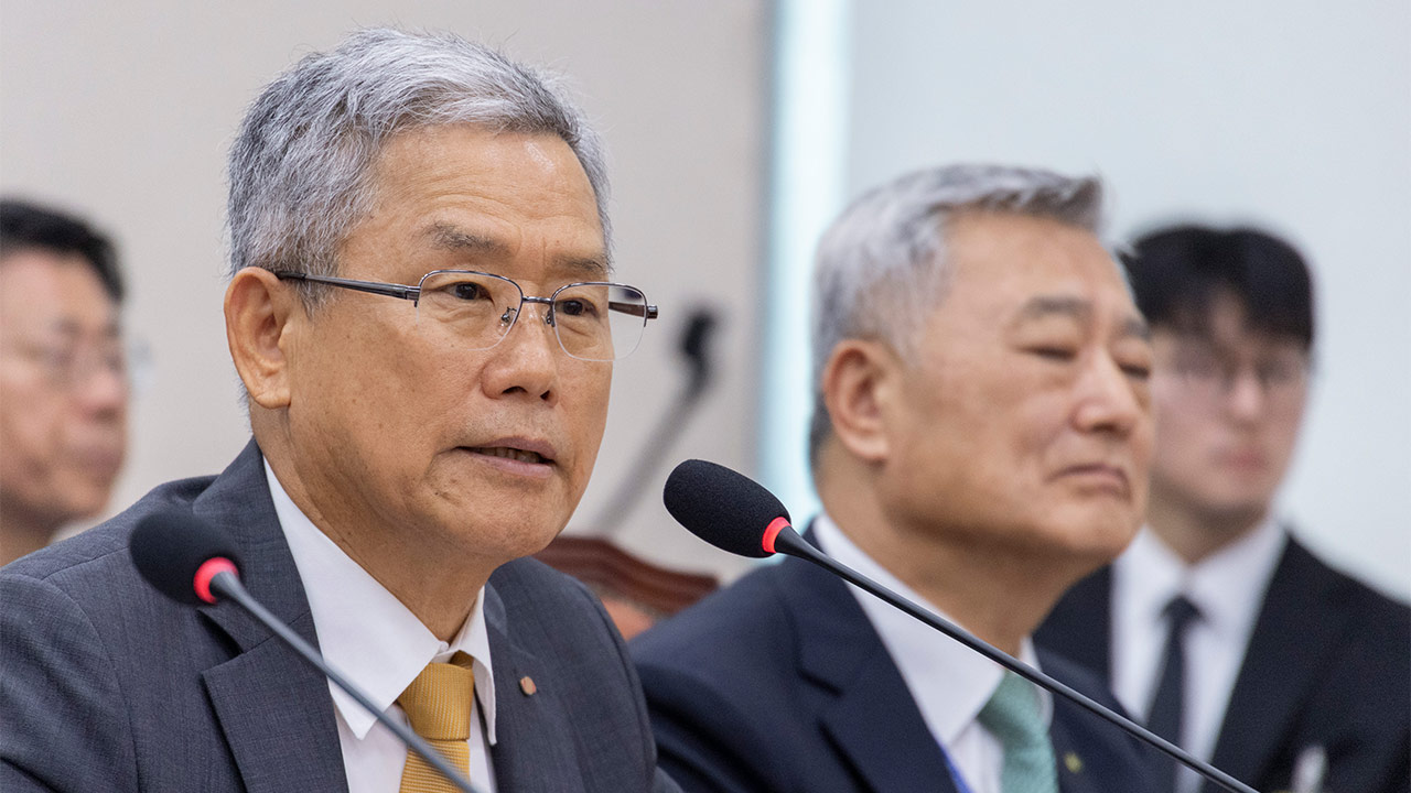 한전 사장 "내년말 한전채 한도 축소되면 전기요금 인상 필요" - 뉴스 썸네일 이미지