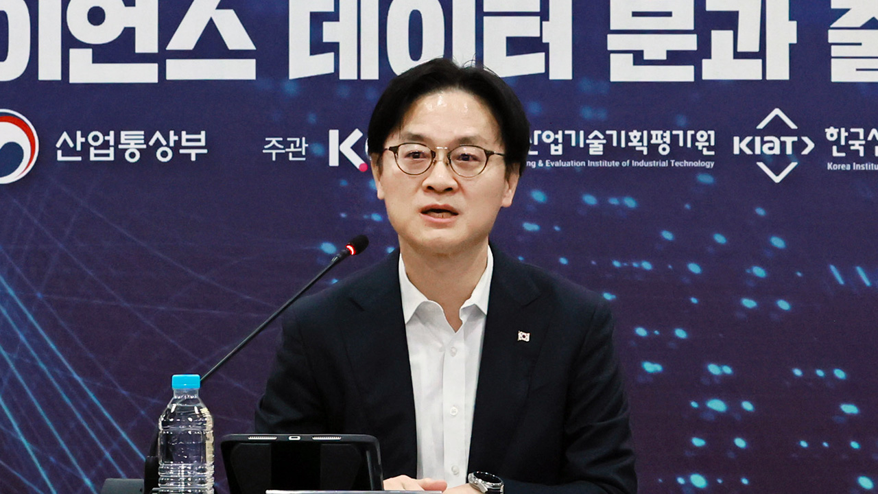 김정관 산업부 장관, 체코 원전 시공계약 불발에 "한수원 판단 존중"