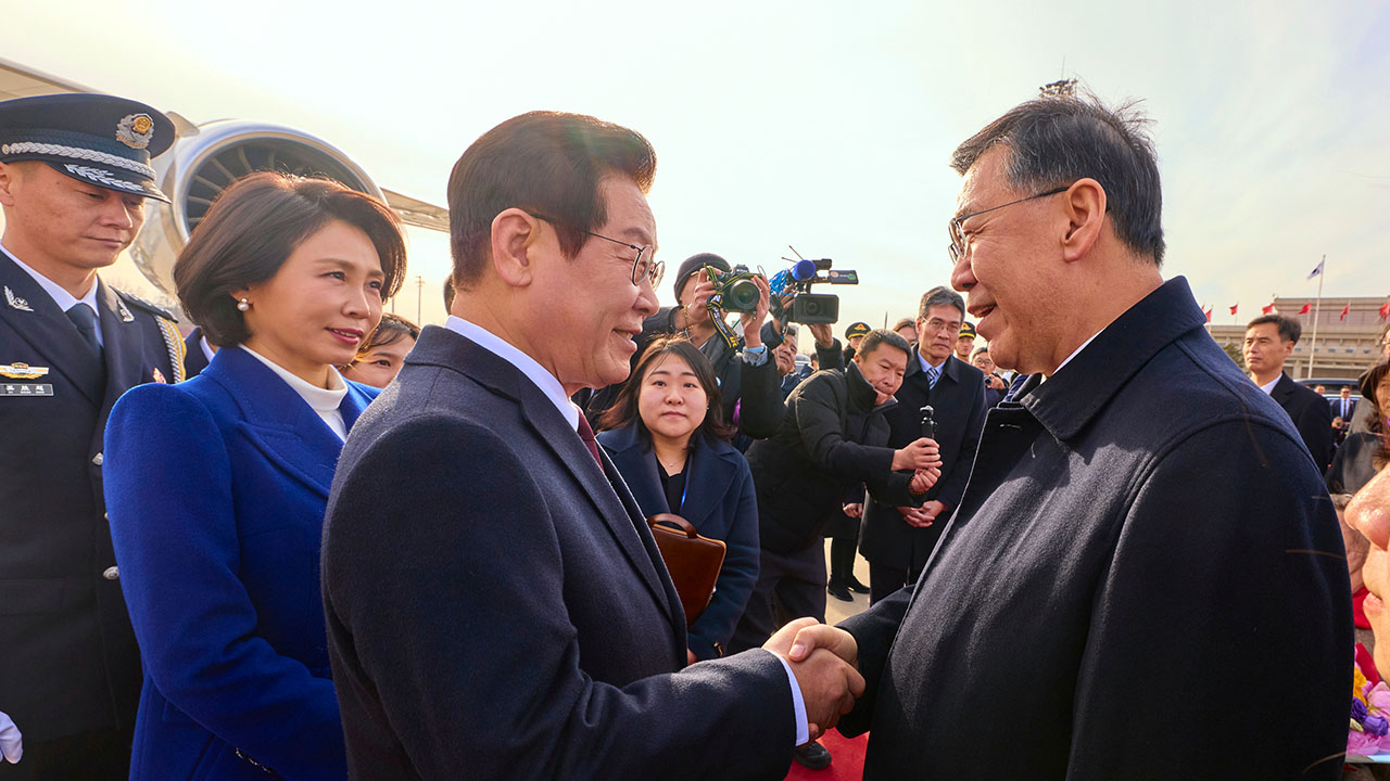 청와대 "중국 측, 한중관계 전면 복원 의지 보여"