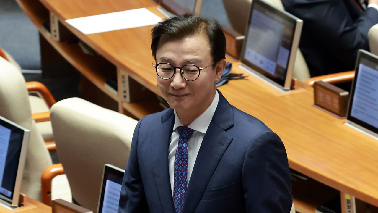 전재수, 지역위원장 사퇴서 제출‥"부산시장 출마는 고민 중"