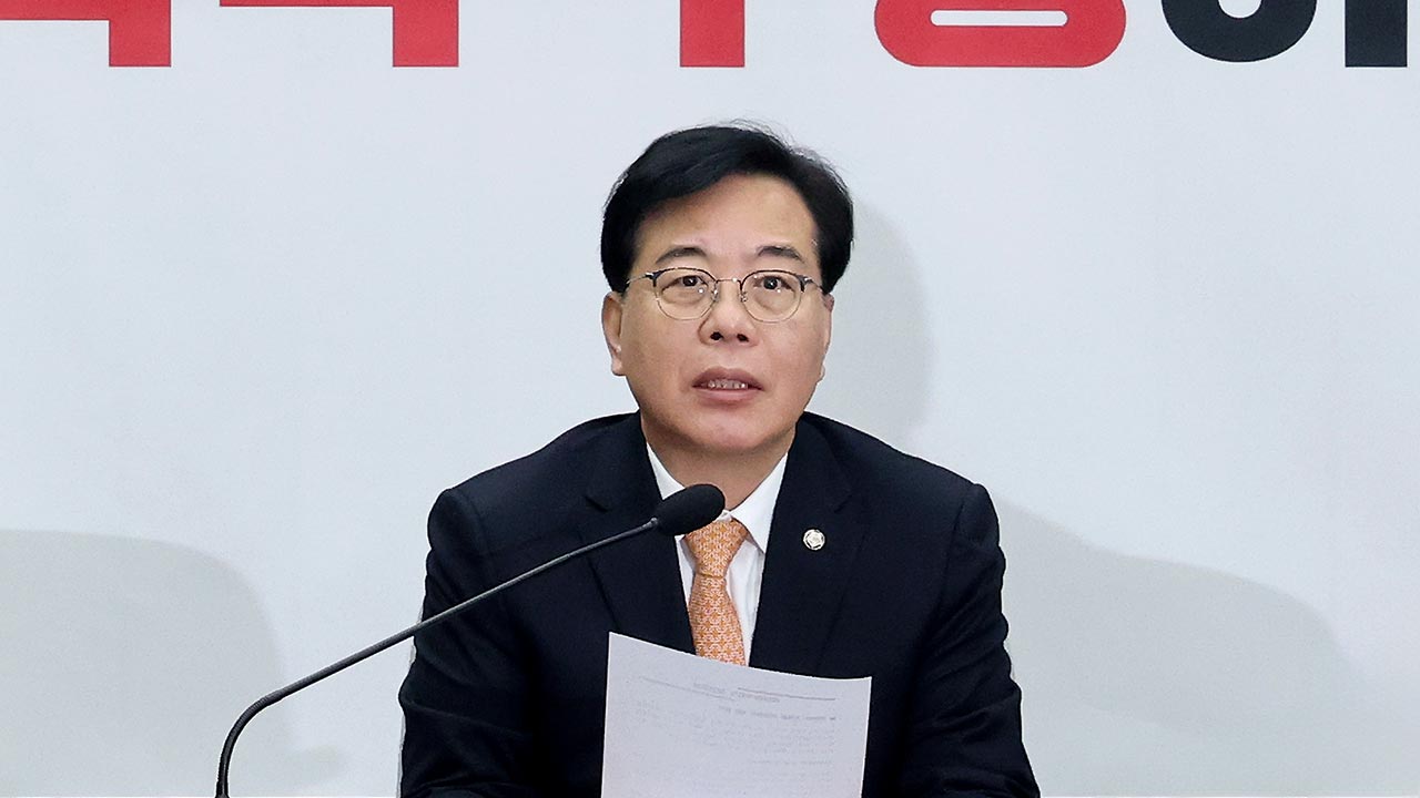 송언석 "이 대통령 SNS, 좌충우돌 사고‥자중자애해야"