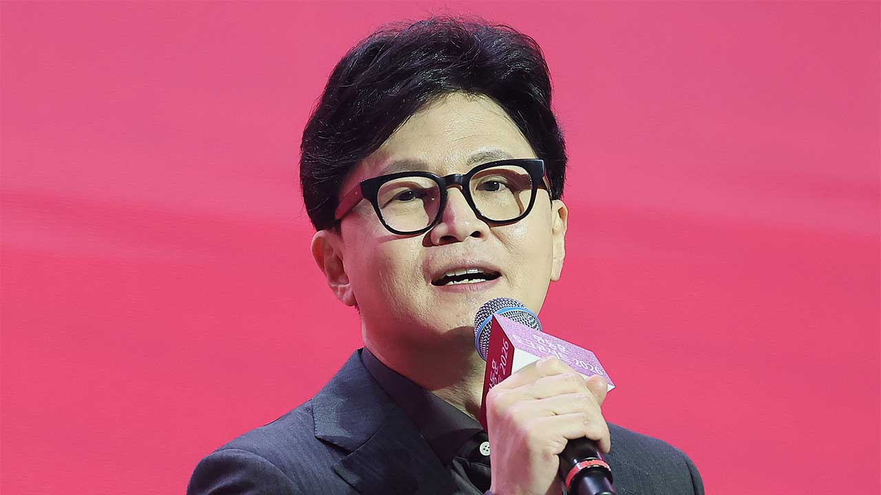 한동훈 "그만둘 거라는 기대를 접으라‥당원게시판 '죄송'"