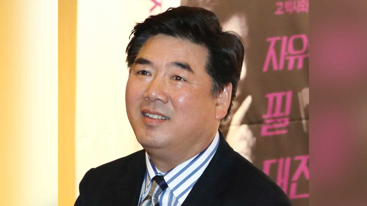 국힘 서울시당, '전두환 사진 걸자'는 고성국에 출석 요구‥고성국 "출석 못한다"