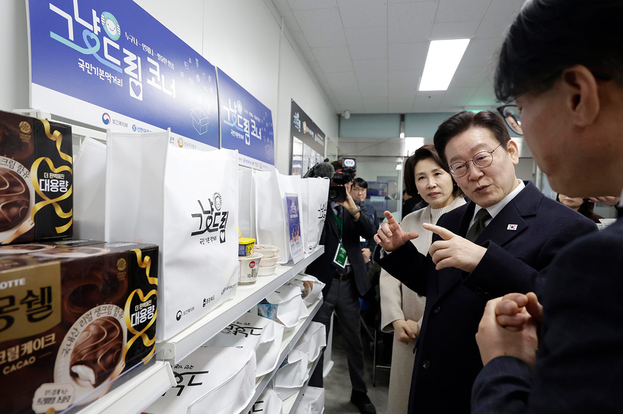 '그냥드림' 현장 찾은 이재명 대통령‥"굶지 말자는 것‥거주지 제한 말라"