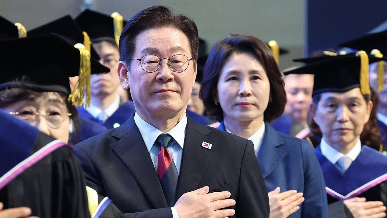 이 대통령 "안중근 의사 유묵 귀환 환영‥특별한 보상과 예우 다해야"