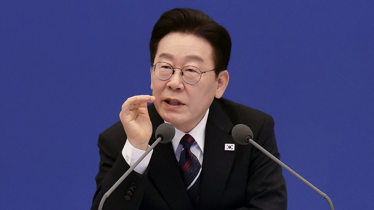 이 대통령 "주식시장 개혁, 부동산 투기 공화국 탈출은 앞으로도 계속"