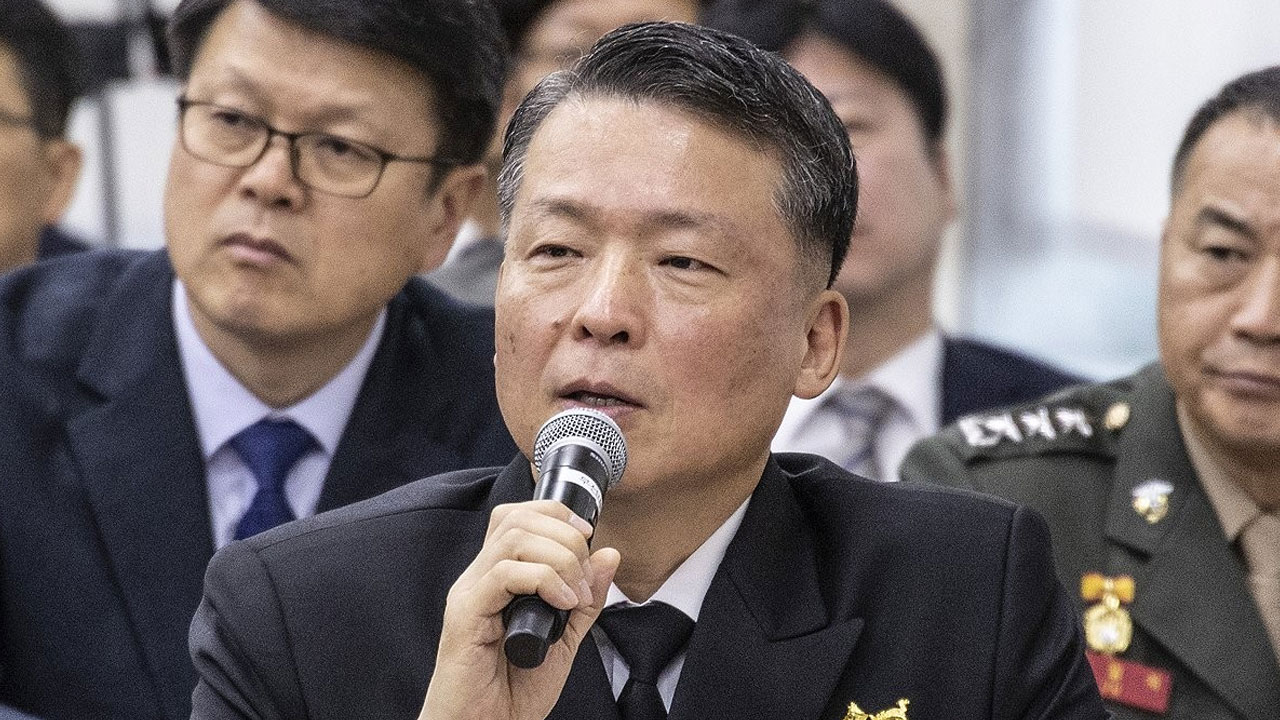 국방부, '계엄사령부 지원 지시' 강동길 해군참모총장 오늘 징계위