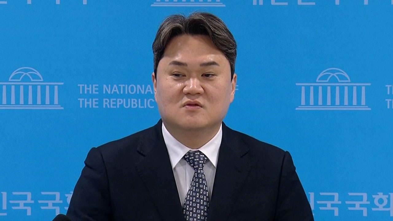 주한미군 무기 중동 차출 가능성에 국힘 "안보 영향" 민주당 "정쟁 말라" 