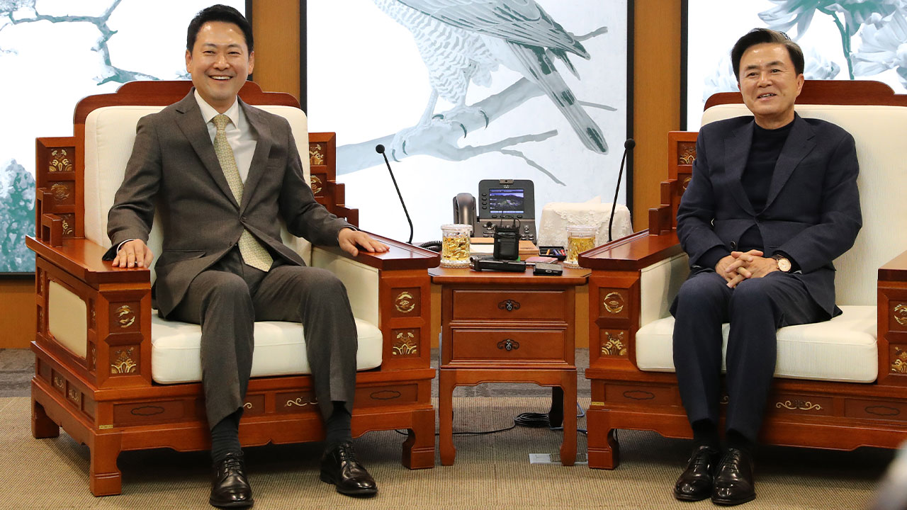 장동혁 대표, '후보 미신청' 김태흠 만나 공천 신청 설득