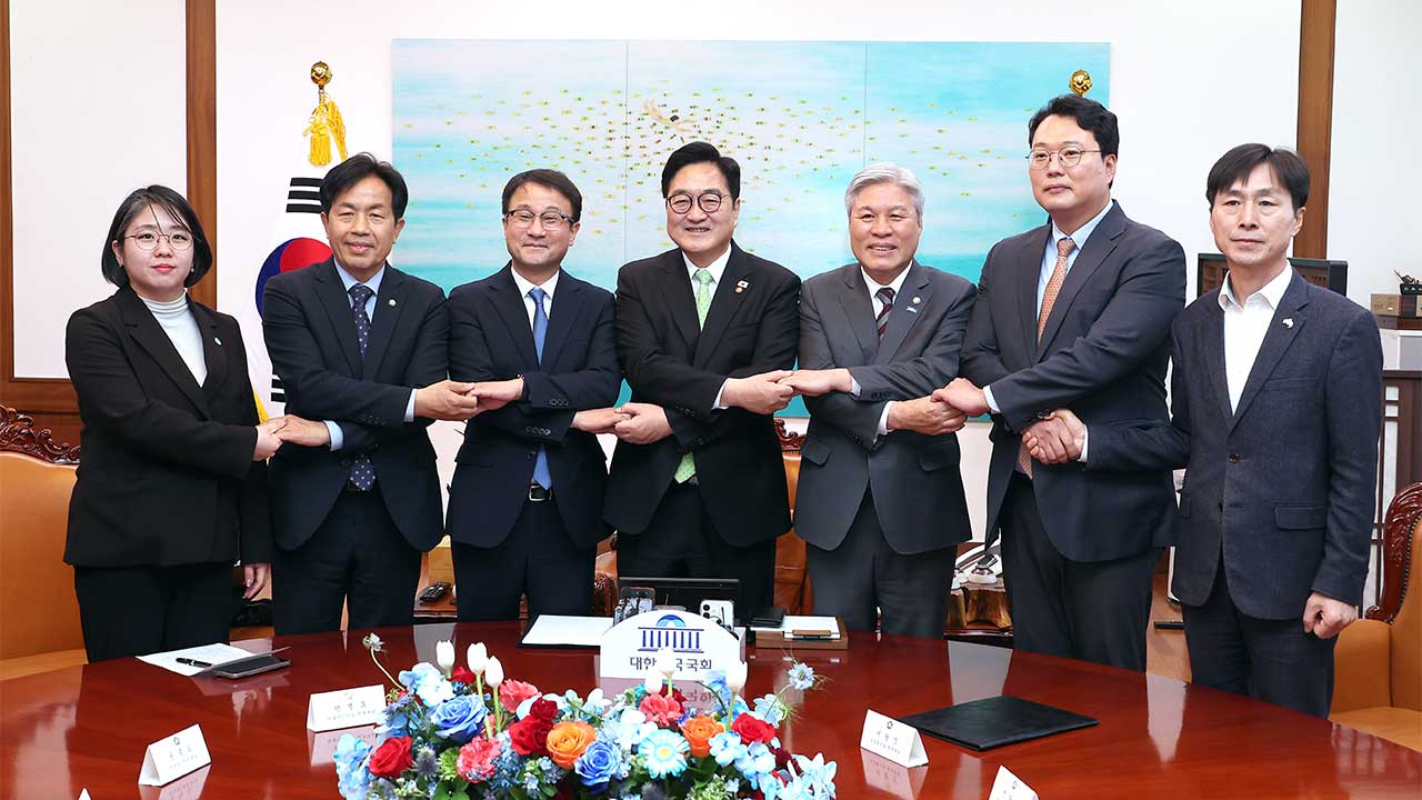 국민의힘 뺀 여야 6개 정당, 개헌 동의‥5·18, 부마항쟁 등 담기로