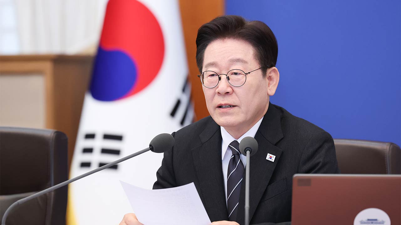 청와대 "부동산·주택 정책 담당자 부동산 보유 현황 파악 중‥업무 배제 조치"