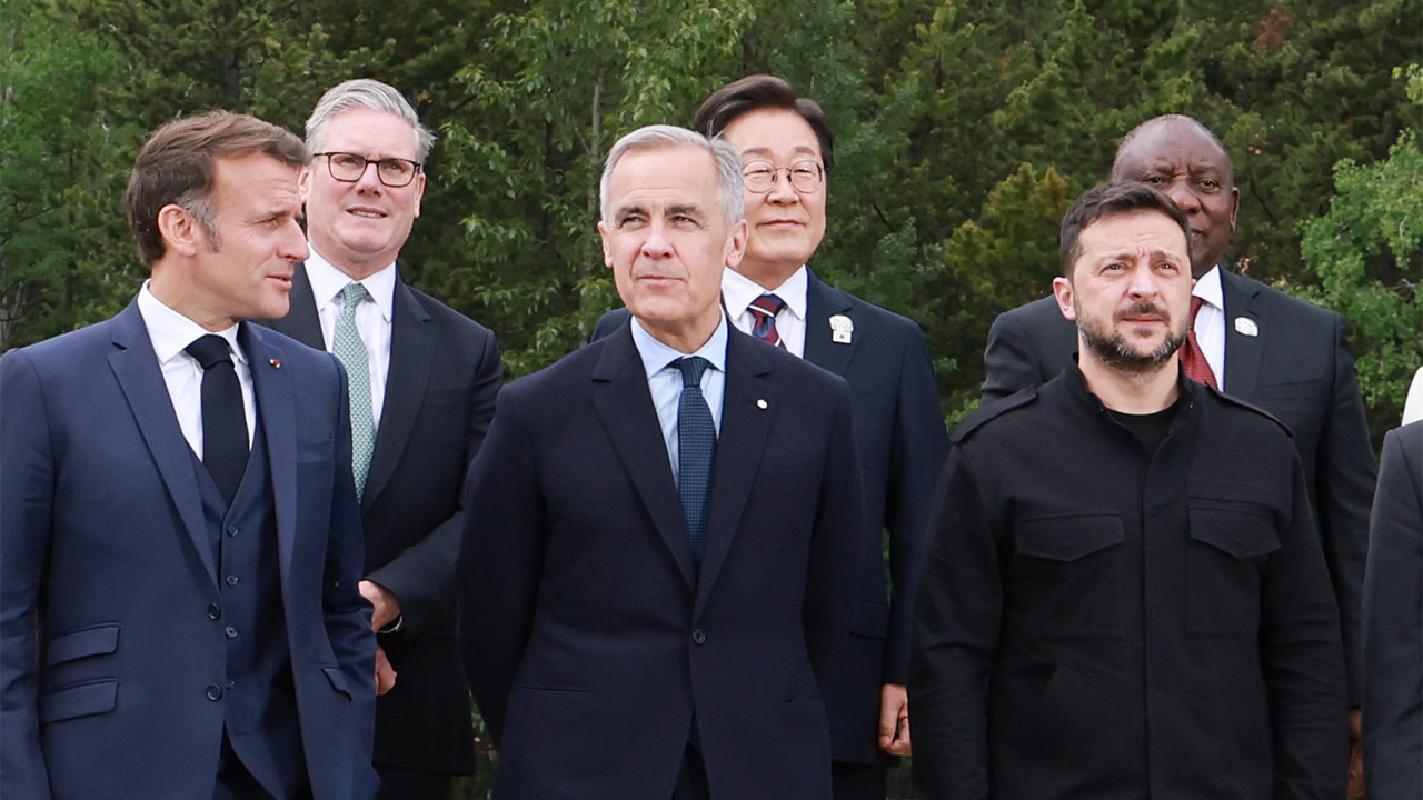 청와대 "프랑스, G7 정상회의에 한국 초청‥참석 여부 검토 중"