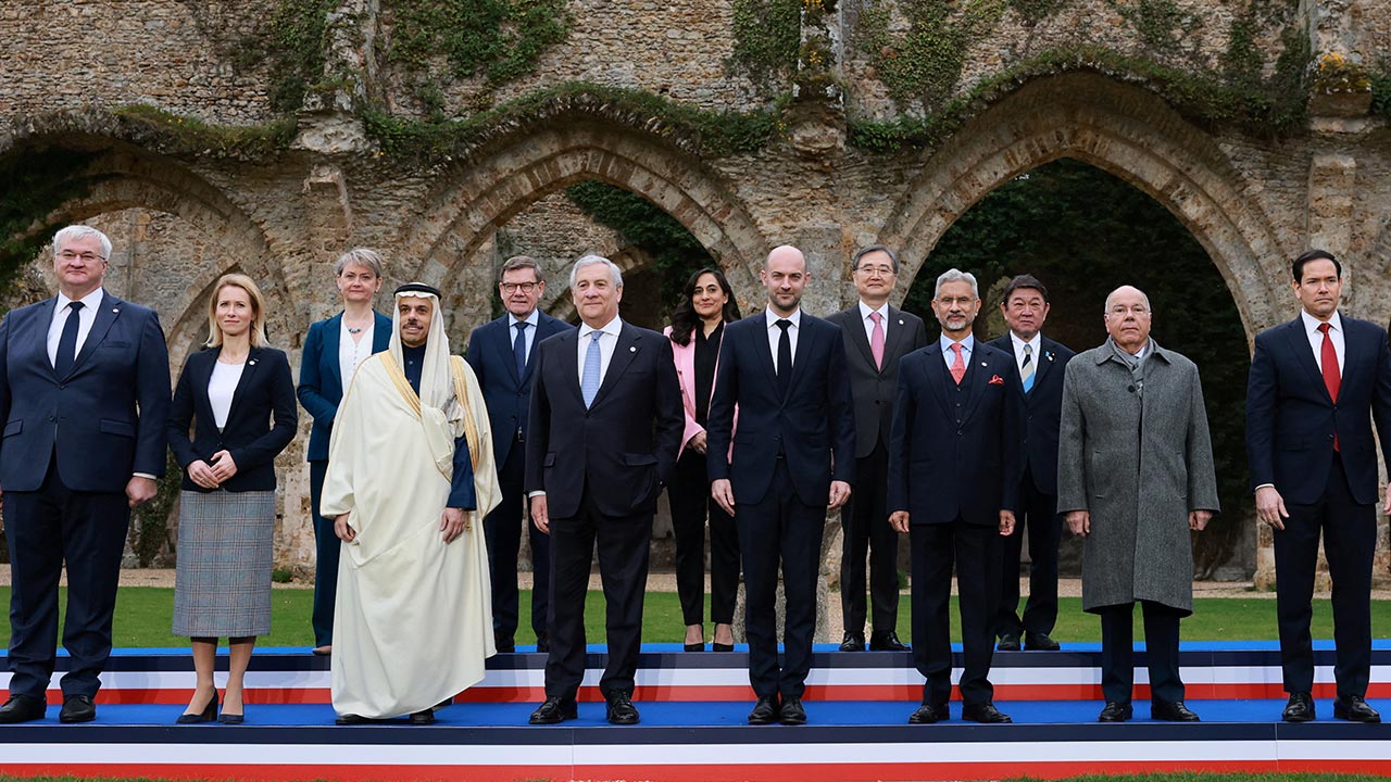 한국·우크라 외교장관 "우크라 북한군 포로, 인도주의 부합하게 해결"