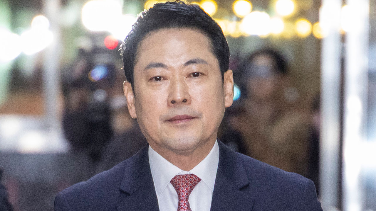 우원식 "개헌 참여로 윤석열 벗어나야"‥장동혁 "지방선거 앞 부적절"