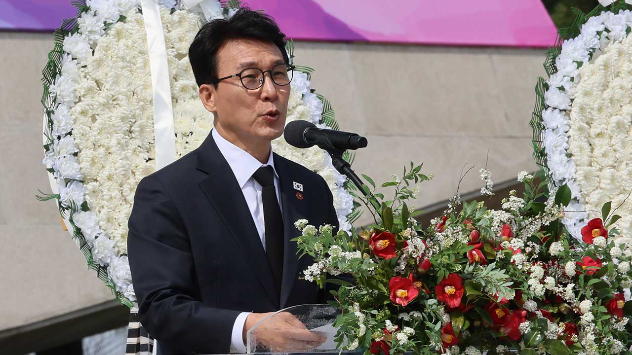 김 총리 "제주 4·3 진실 낱낱이 규명할 것‥유가족 명예 회복 위해 최선 노력"