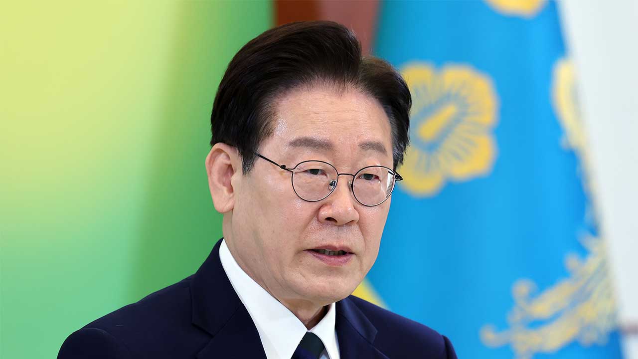 이 대통령 지지율 67%로 최고치 유지‥민주 48%·국힘 20%