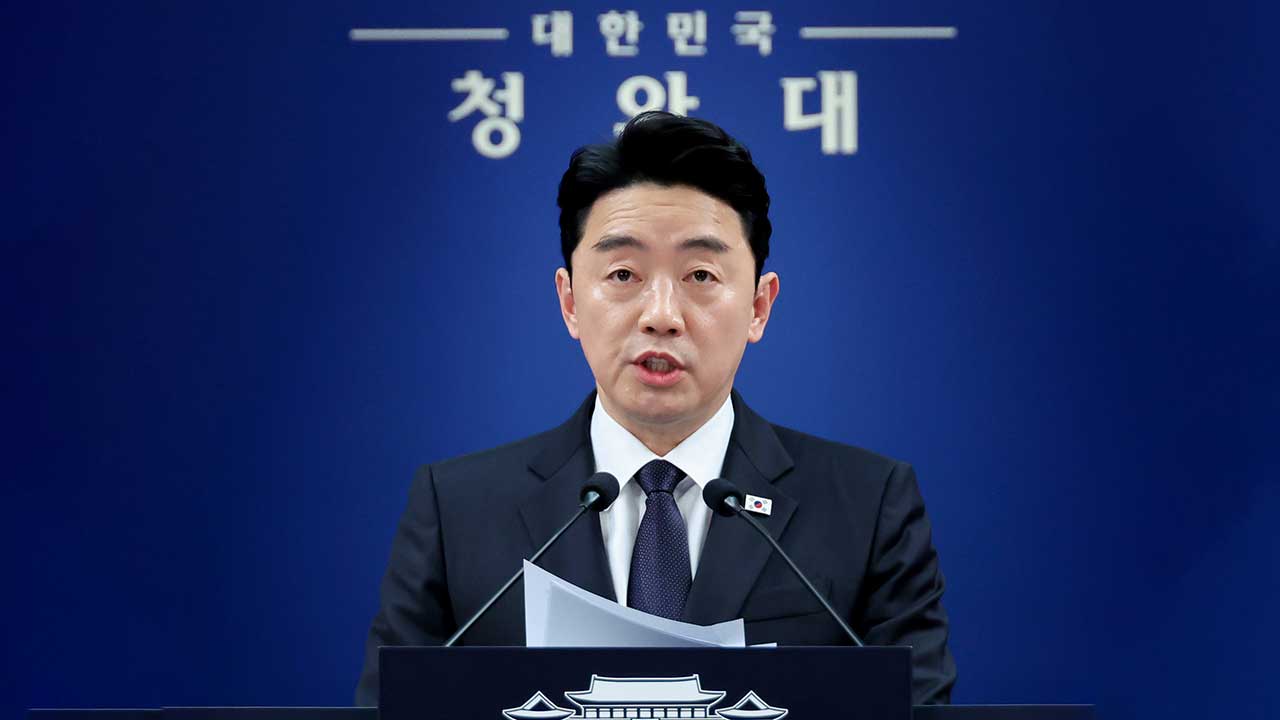 중동 다녀온 강훈식 "원유 석 달치 사용분, 나프타 한 달치 수입량 추가 공급"