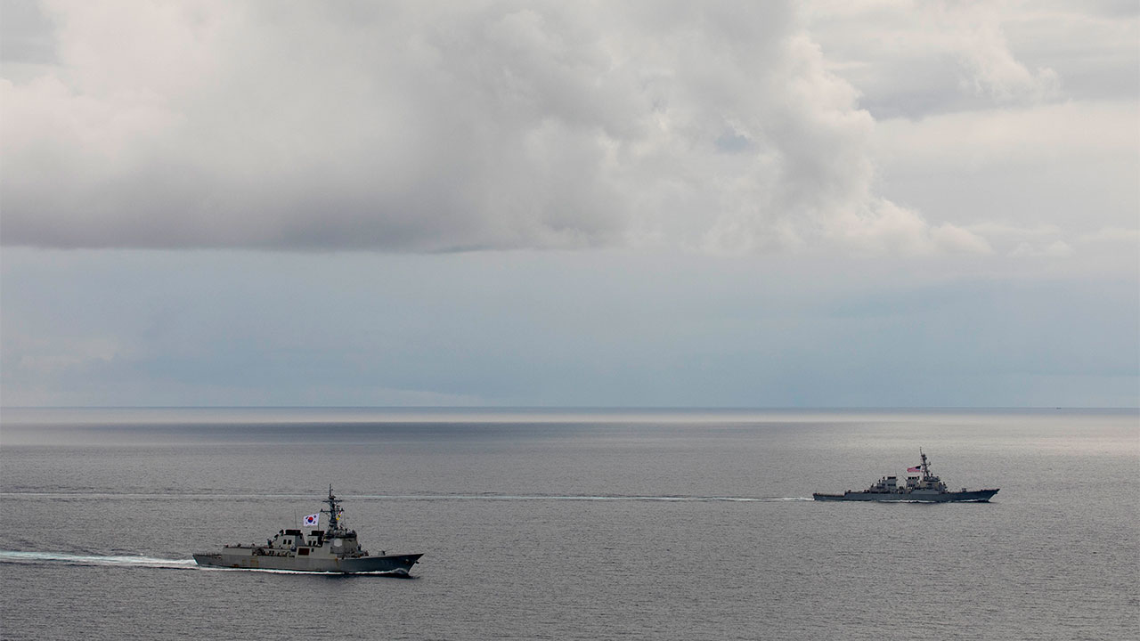 한미일 해군 수뇌부 서울 회동‥미국엔 '핵잠 노하우' 전수 당부