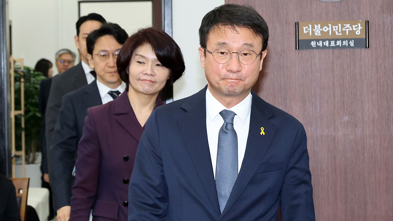 민주당 "생명안전기본법 조속 제정"‥세월호 참사 12주기 추모