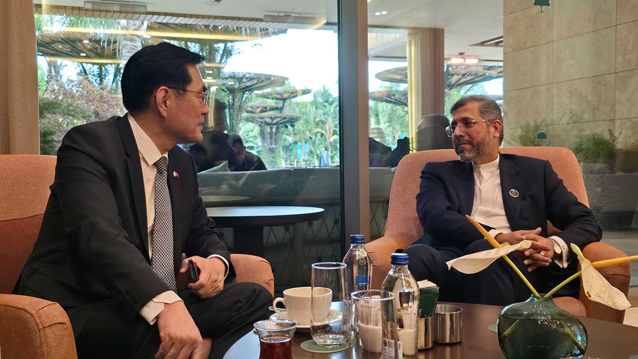 외교부 외교전략정보본부장, 이란 외교차관에 '호르무즈 자유항행' 강조