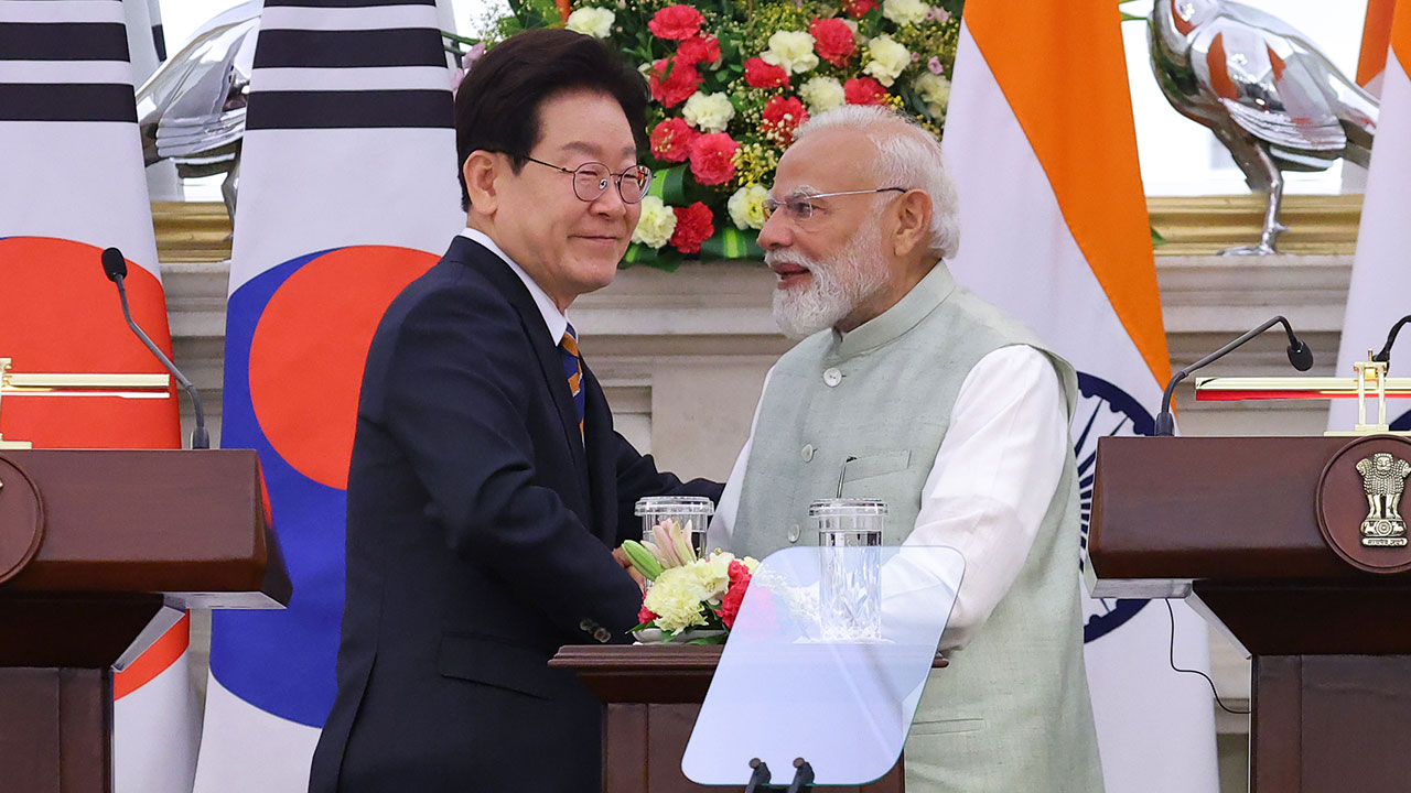 한-인도 정상 "민주주의 가치관 바탕으로 광범위한 협력"
