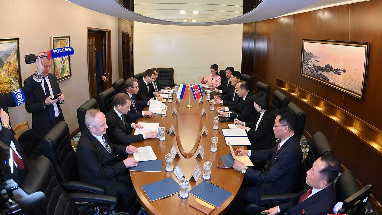 '쿠르스크 해방 1년' 맞아 러시아 대표단 방북‥북러 밀착 과시