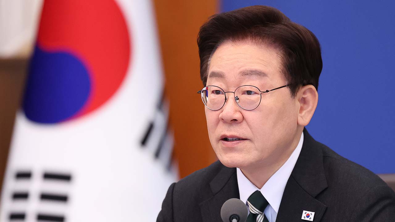 이 대통령 "안전사고 걱정 때문에 소풍 안 간다? 구더기 생길까 장독 없애나"