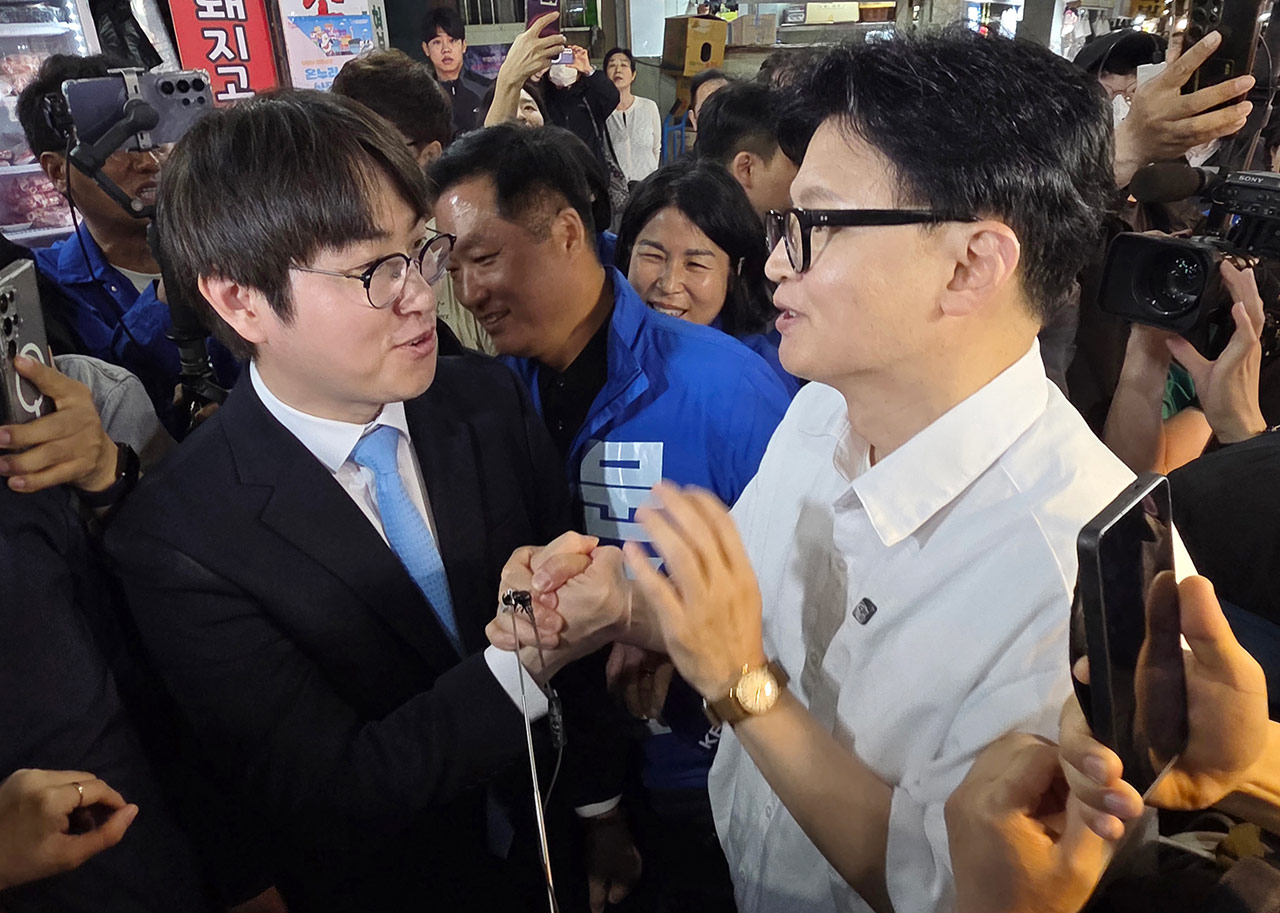 한동훈, 구포시장서 만난 하정우에 "시민 존중 안 하는 언행‥실망할 장면 여럿"