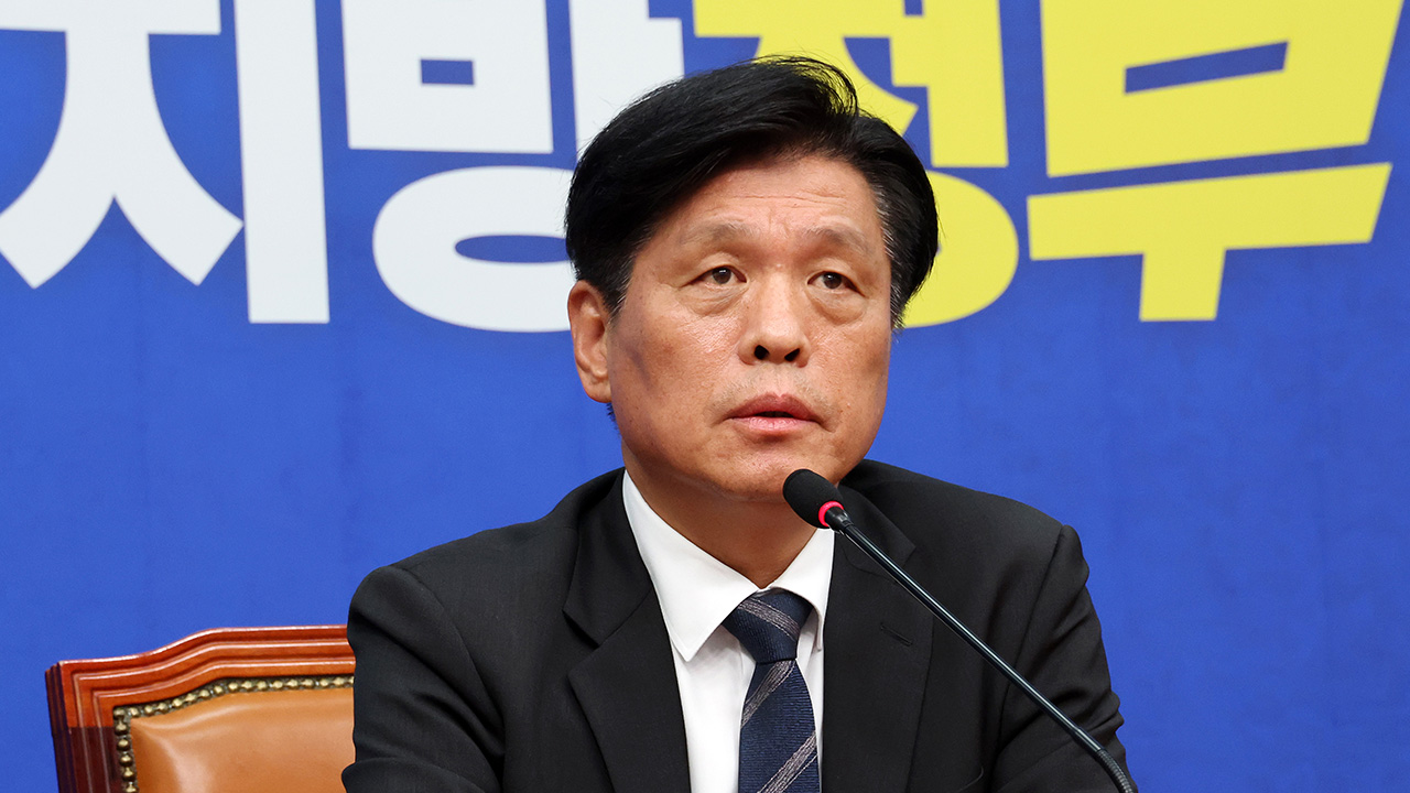 조승래, '컨설팅'·'오빠' 발언 구설수에 "긴장의 끈 놓지 말아야"