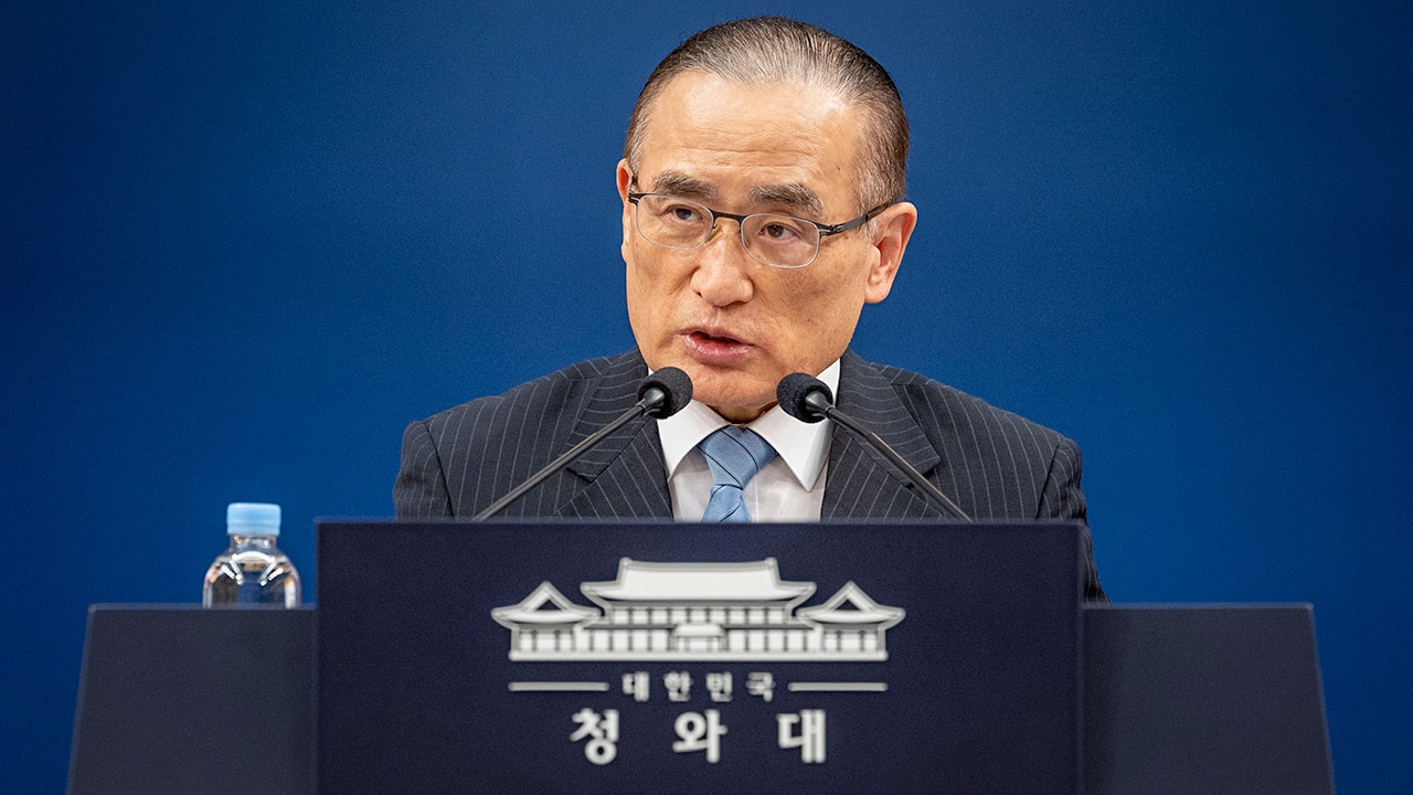청와대 "트럼프 '프로젝트 프리덤' 중단‥참여 검토할 필요 없어져"