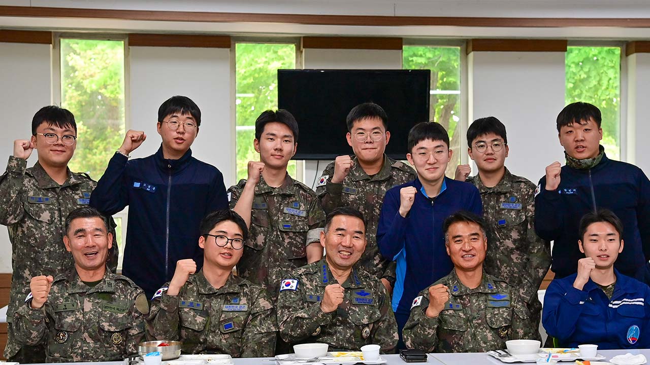 합참의장, 국방과학연구소 방문‥'AI 기반' 자주국방 강조