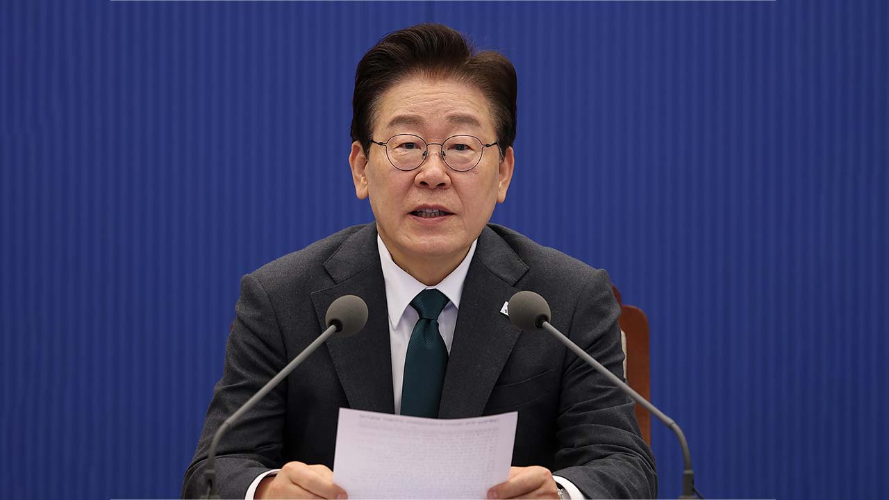 이 대통령, '순부채비율 10%는 착시' 보도에 "아쉽다"