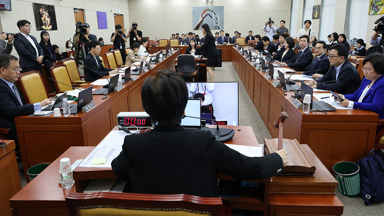 '보편적 시청권 강화' 방송법 개정안, 과방위 전체회의 통과