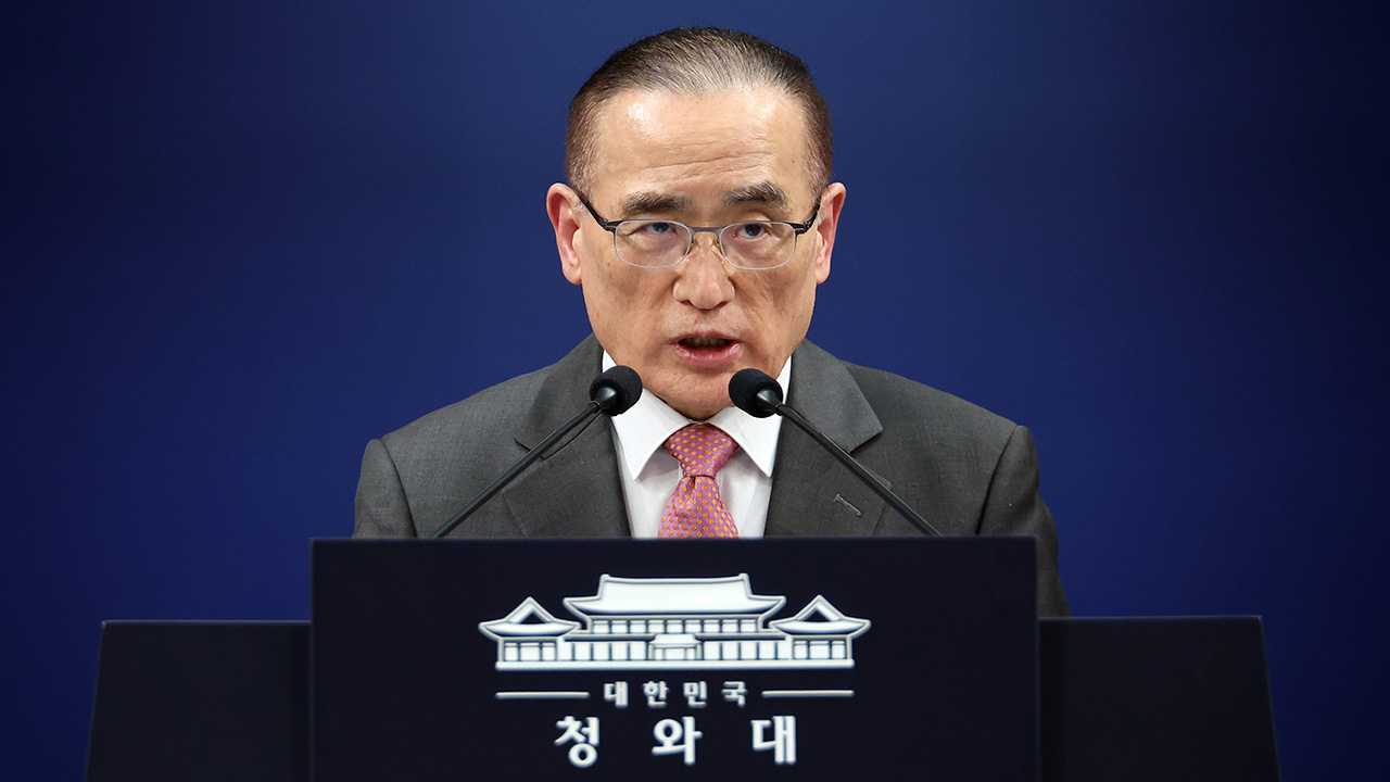 청와대 "이란 대사 만난 형태, '초치'는 아닌 걸로 이해"