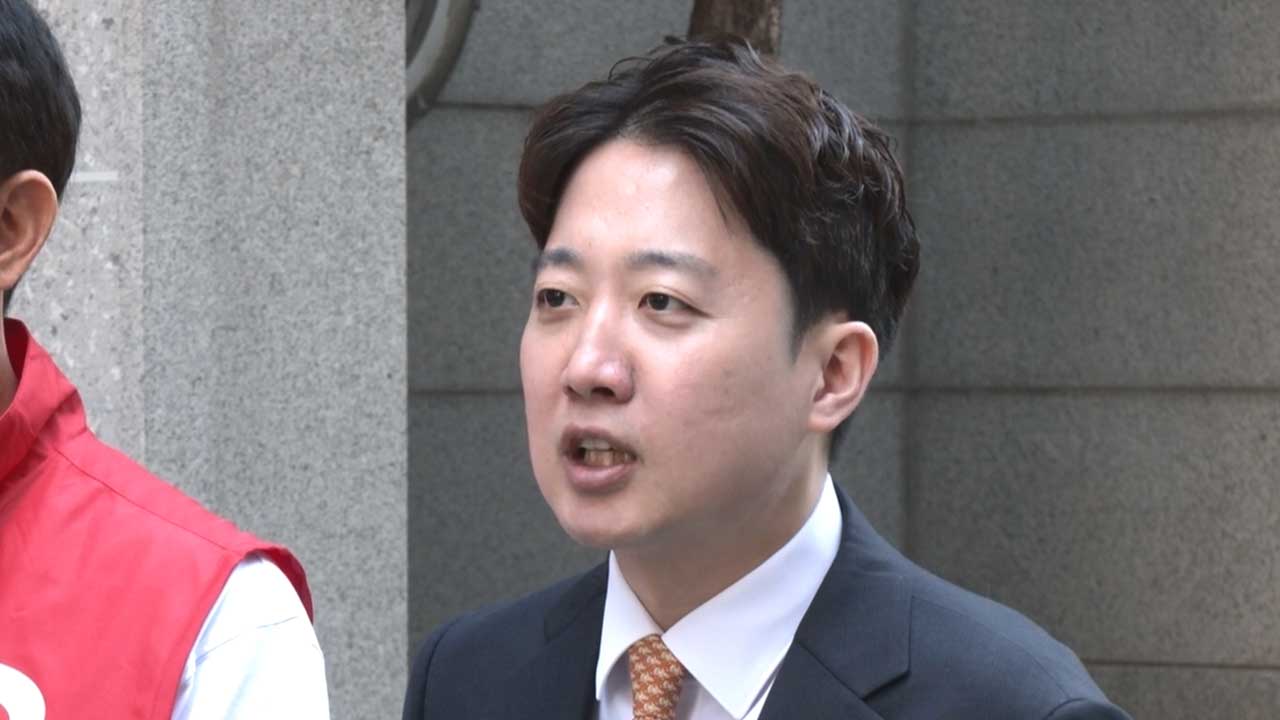 오세훈·김정철 "잘못된 부동산 정책에 경종 울려야"‥보수후보 정책연대 시사 