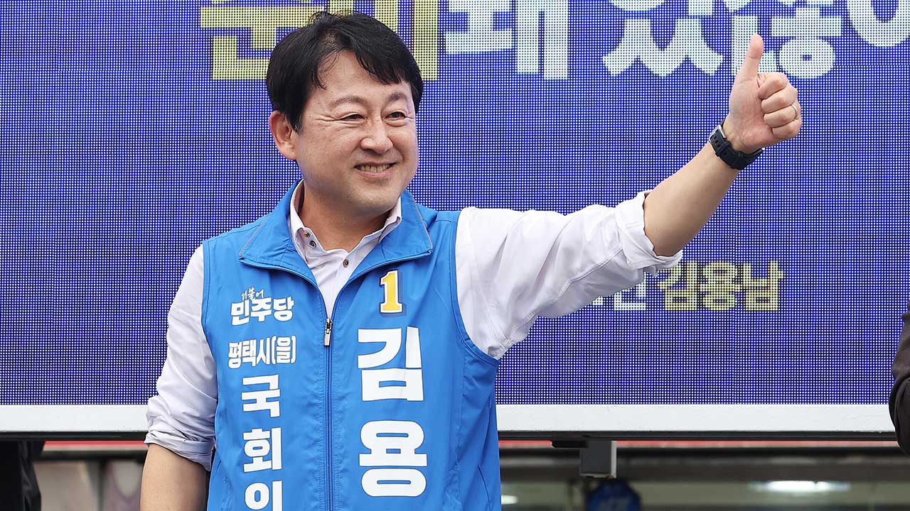 조국혁신당, '차명 대부업체 의혹' 김용남 향해 "이 대통령 욕보이는 행태"