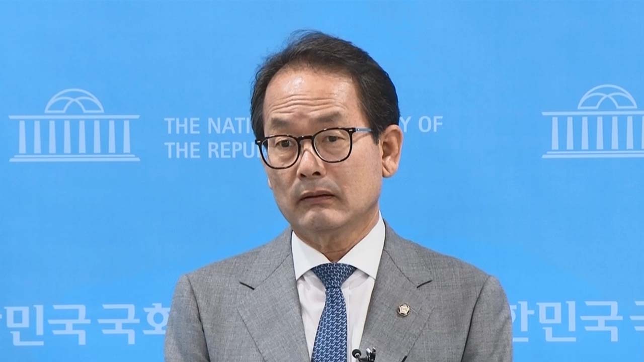 與 "김관영, 李대통령과 무소속 출마 교감? 전혀 사실 아냐"