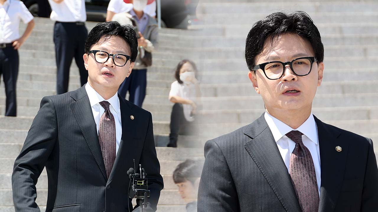한동훈, 국회 첫 등원‥"보수 재건 실천‥복당 고민할 단계 아냐"