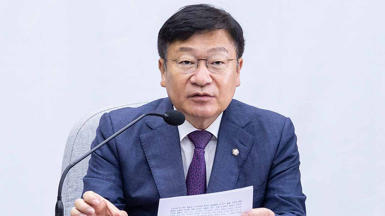 국힘 "'연어 술파티' 대국민 사기극" vs 민주 "아전인수식 부화뇌동"