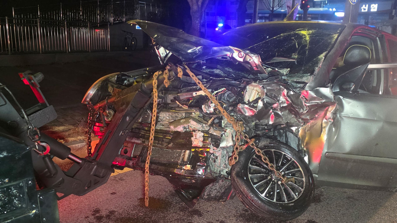 대전 동구에서 역주행 사고 낸 운전자 도주‥1명 중상