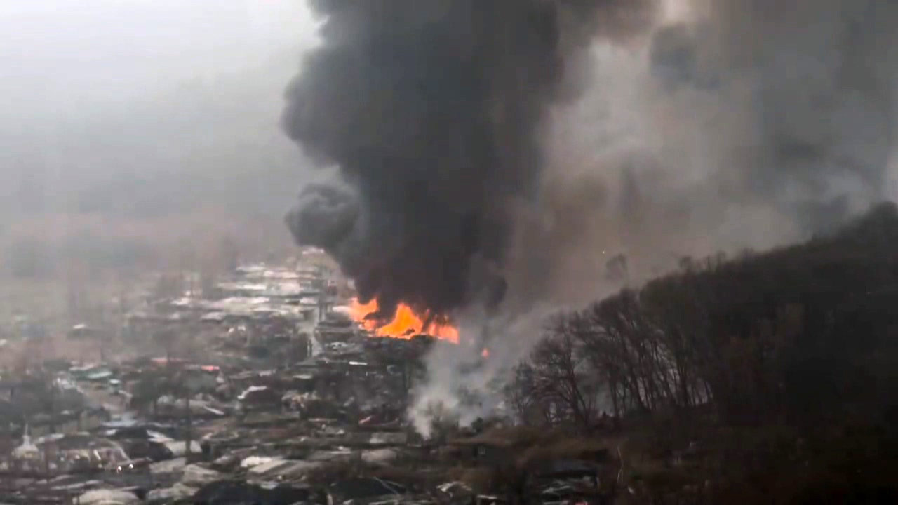서울 구룡마을 화재, 산불로 번져‥"짙은 안개로 소방헬기 이륙 어려워"