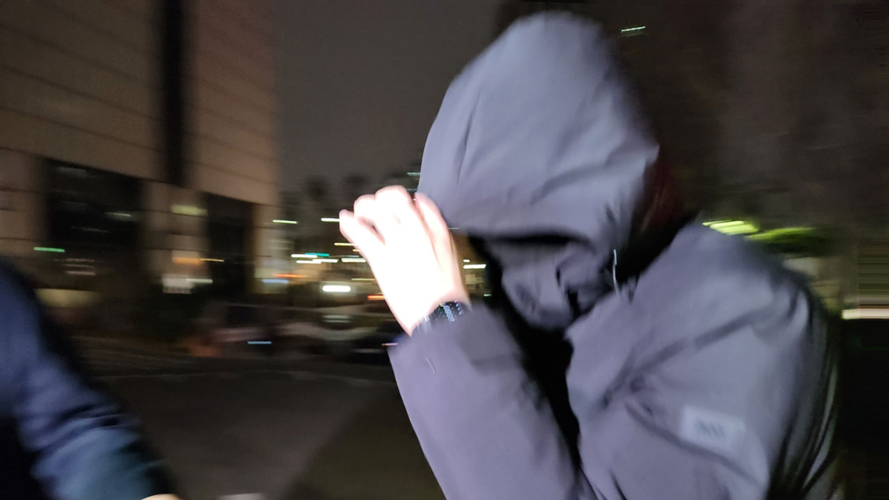 '공천헌금 의혹' 핵심 강선우 전 보좌관 3차 조사 중‥'진실공방' 김경과 대질 가능성 