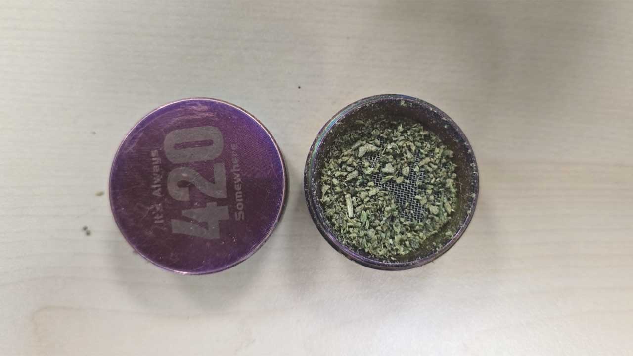 대마 취한 채 역주행 뺑소니 사고 일으킨 20대 남성 붙잡혀